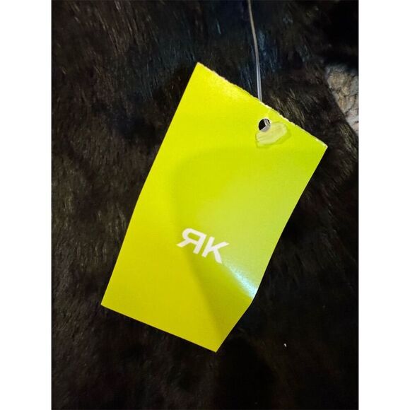 Beth Bowley Vintage Women's Black Velvet Overcoat Faux Fur Collar Size 4 - Picture 11 of 11